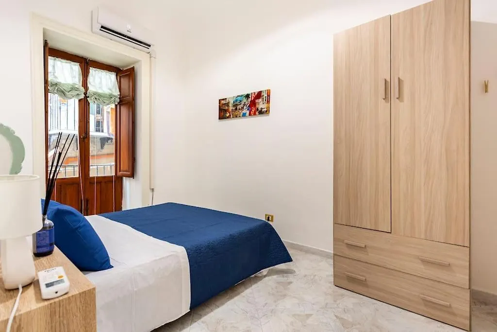 Nonna Lina Apartment 팔레르모 0*,
